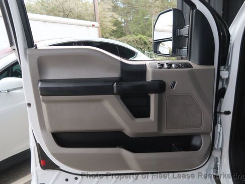 Used 2019 Ford F250 XL w/ XL Value Package image 13