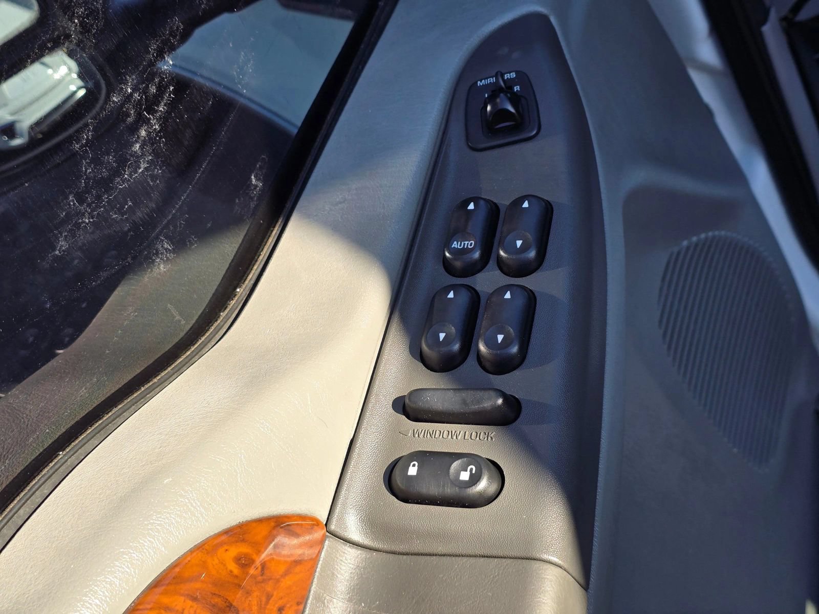 Used 2004 Ford F350 Lariat AWD/4WD image 20