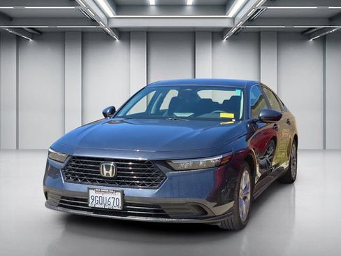 Used 2023 Honda Accord LX image 3