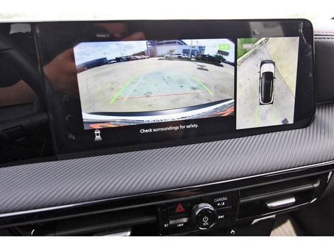Used 2025 Nissan Kicks SR FWD image 20
