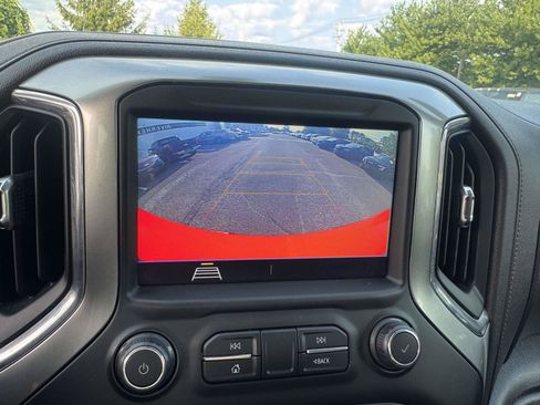 Used 2020 Chevrolet Silverado 1500 RST w/ Convenience Package AWD/4WD image 35