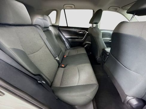 Certified 2021 Toyota RAV4 XLE w/ Carpet Mat Package (TMS) image 25