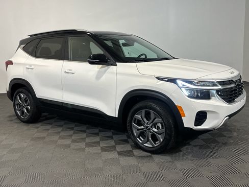 Certified 2024 Kia Seltos S AWD/4WD image 1