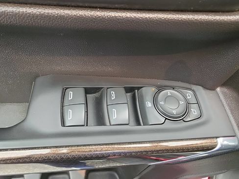 Used 2021 Chevrolet Silverado 1500 RST w/ Max Trailering Package AWD/4WD image 23