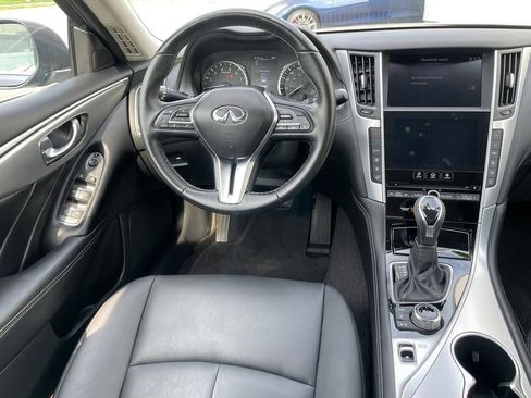 Used 2019 INFINITI Q50 Luxe AWD/4WD image 9