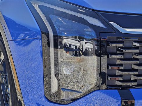 New 2026 Kia Sportage SX image 4