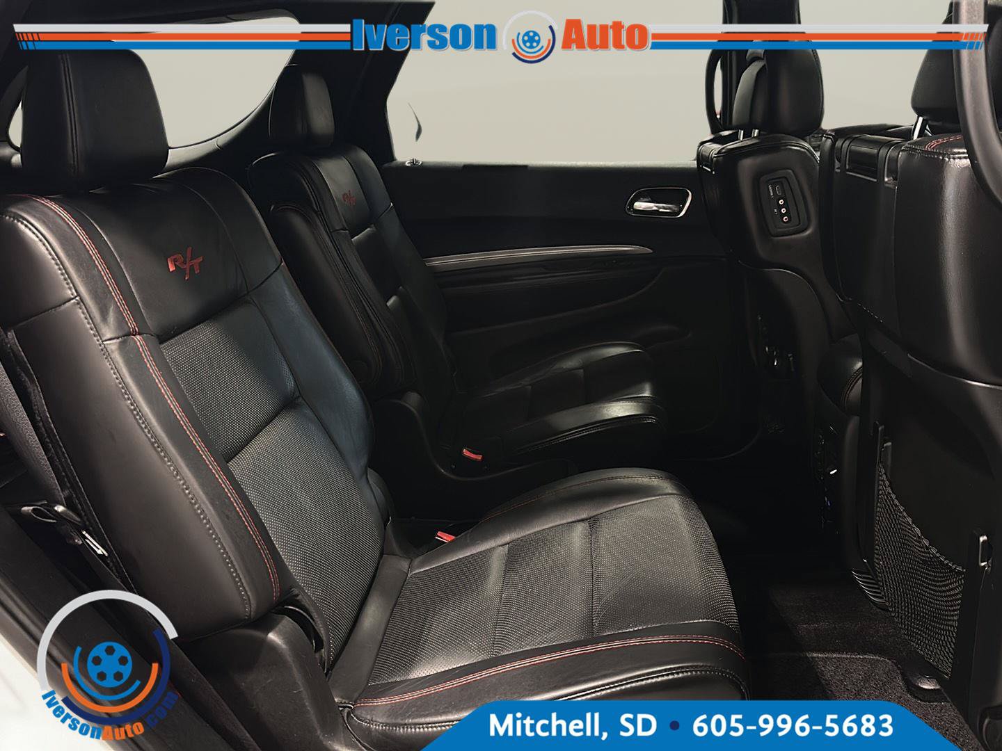 Used 2018 Dodge Durango R/T w/ Blacktop Package AWD/4WD image 32