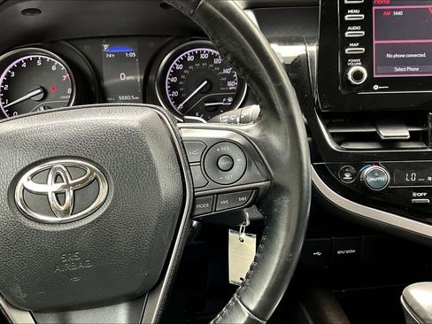 Used 2024 Toyota Camry SE FWD image 13