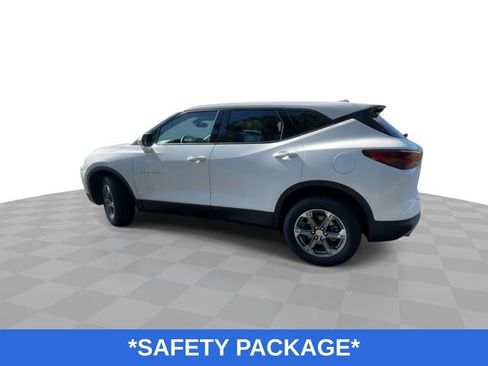 Used 2025 Chevrolet Blazer LT image 7