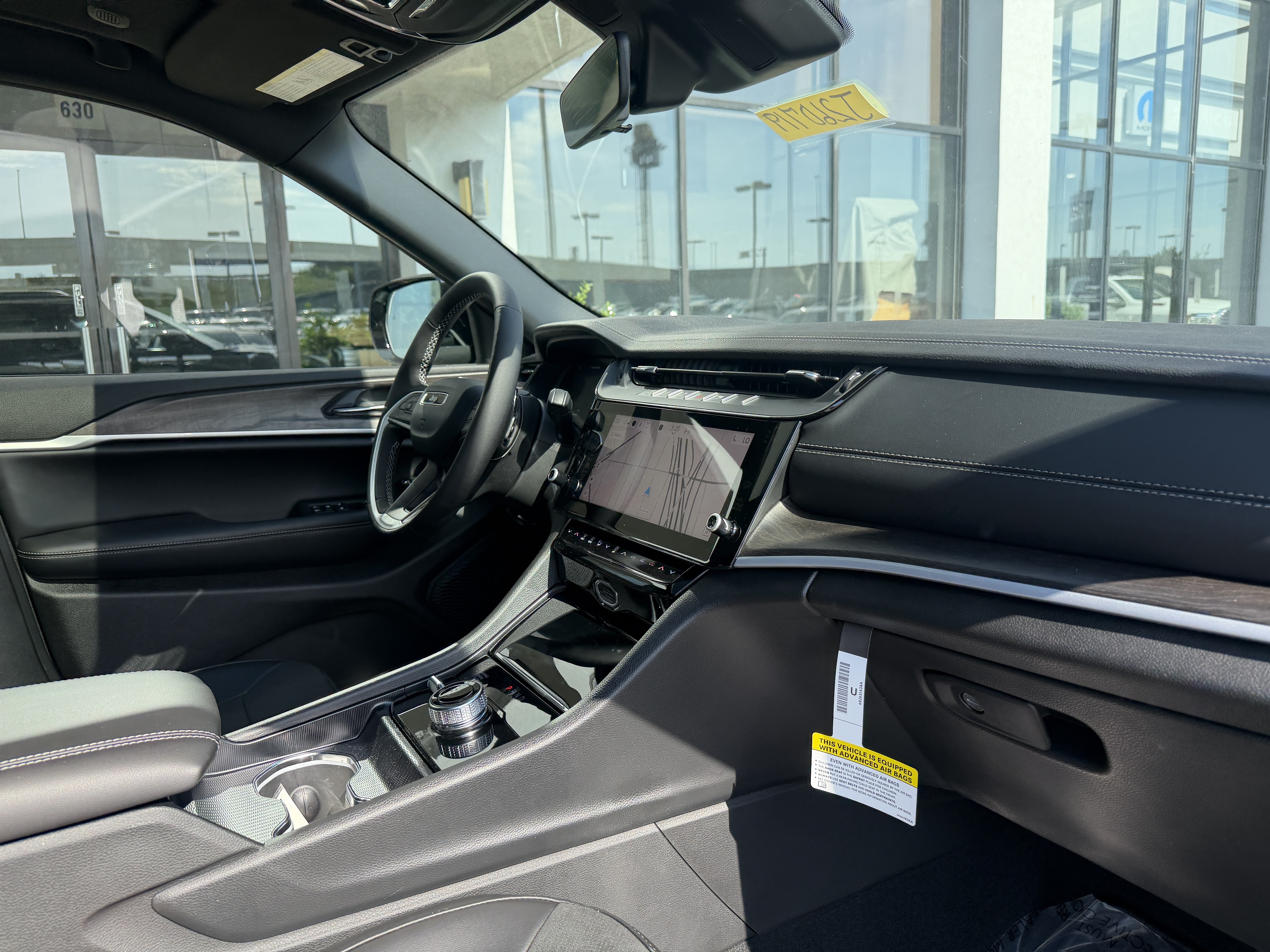 New 2026 Jeep Grand Cherokee Altitude AWD/4WD image 23