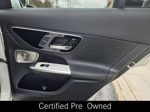 Used 2026 Mercedes-Benz GLC 300 4MATIC image 35
