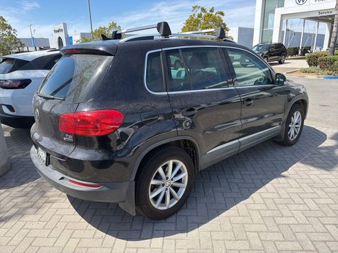 Used 2017 Volkswagen Tiguan Wolfsburg Edition image 4