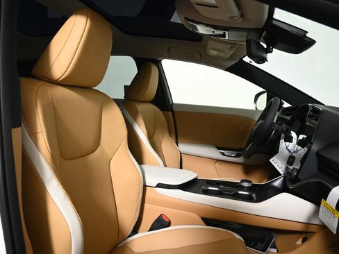 New 2026 Lexus RZ 450e AWD w/ Technology Package image 34