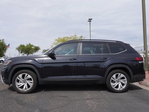 Used 2023 Volkswagen Atlas SE FWD image 2