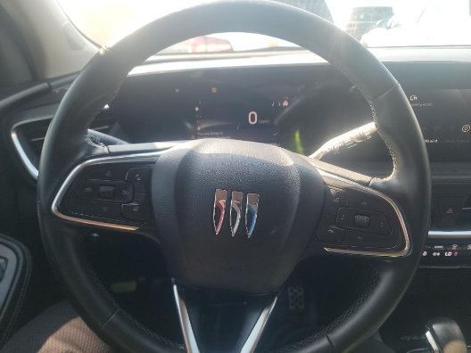 Used 2024 Buick Encore GX Avenir w/ Avenir Technology Package AWD/4WD image 9