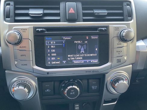 Used 2016 Toyota 4Runner Limited image 29