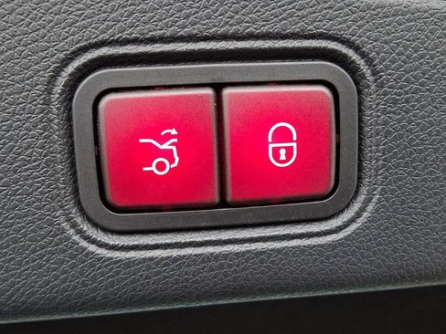 Used 2022 Mercedes-Benz E 53 AMG 4MATIC Coupe image 30