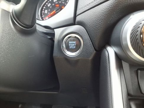 Certified 2022 Toyota RAV4 XLE image 21