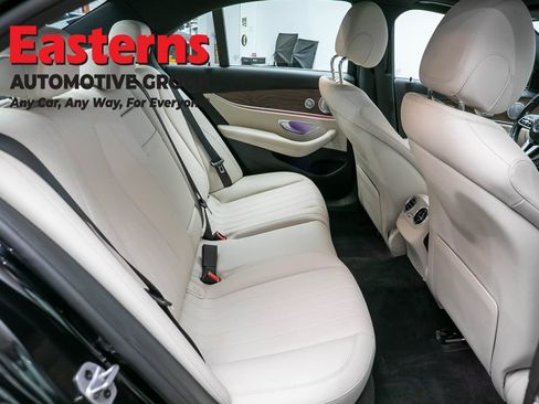 Used 2020 Mercedes-Benz E 450 4MATIC Sedan w/ Parking Assistance Package image 23