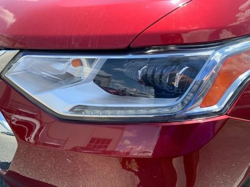 Used 2018 Chevrolet Traverse High Country w/ LPO, Floor Liner Package AWD/4WD image 7