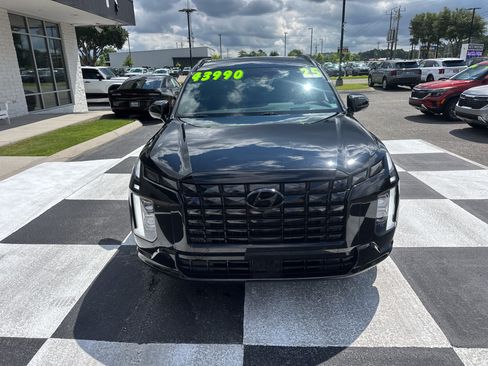 Used 2025 Hyundai Palisade Calligraphy AWD/4WD image 2