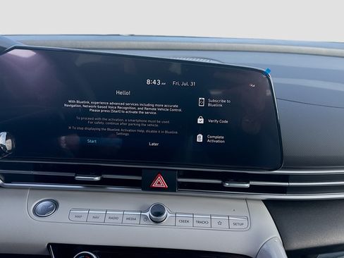 New 2026 Hyundai Elantra Limited FWD image 10