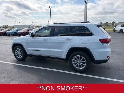 Used 2021 Jeep Grand Cherokee Laredo image 22