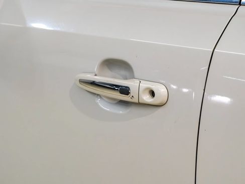 Used 2019 Lincoln MKT AWD image 42