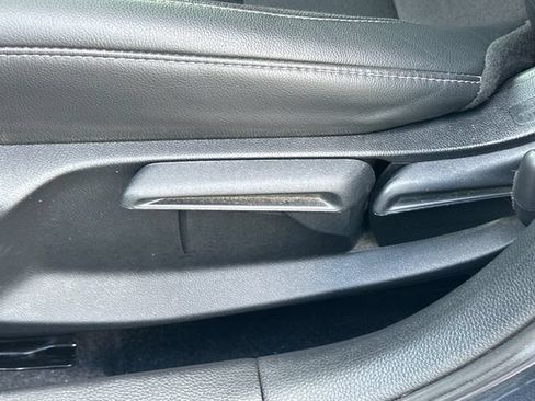 Used 2025 Honda Civic Sport image 16