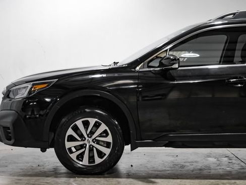Used 2021 Subaru Outback Premium AWD/4WD image 14