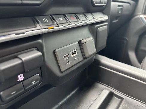 Used 2020 Chevrolet Silverado 1500 RST w/ All-Star Edition AWD/4WD image 28