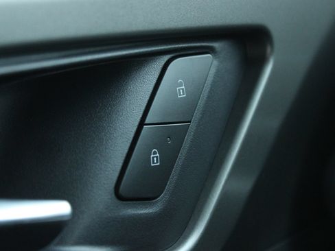 Used 2024 Chevrolet Traverse LT w/ LPO, Floor Liner Package AWD/4WD image 27