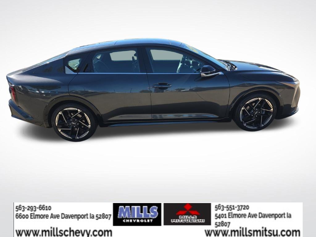 Used 2025 Kia K4 GT-Line w/ GT-Line Premium Package FWD image 9