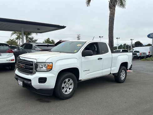 Used 2020 GMC Canyon W/T w/ Convenience Package image 5