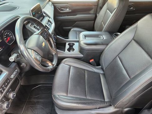 Used 2021 Chevrolet Suburban High Country image 10
