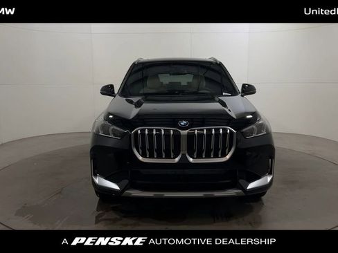 Used 2025 BMW X1 xDrive28i w/ Convenience Package image 3