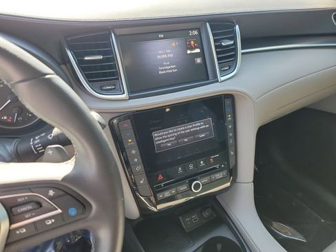 Used 2024 INFINITI QX50 Luxe FWD image 28