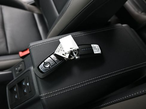 New 2025 Ford Bronco Outer Banks image 19