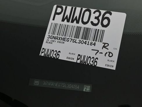 Used 2025 Chevrolet Equinox LT w/ Convenience Package II FWD image 22
