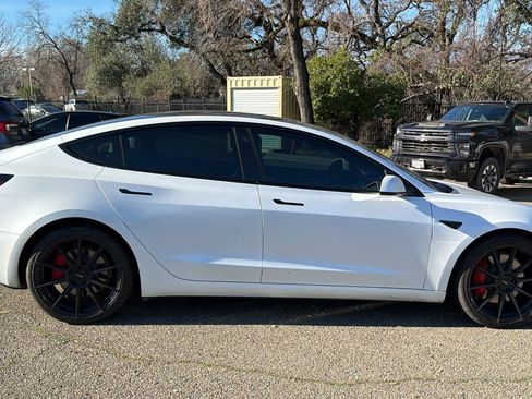 Used 2023 Tesla Model 3 Performance image 4