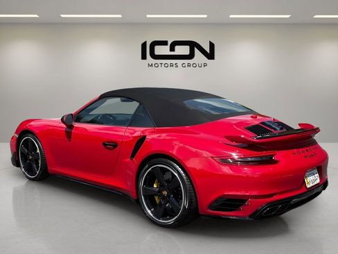 Used 2018 Porsche 911 Turbo S image 7
