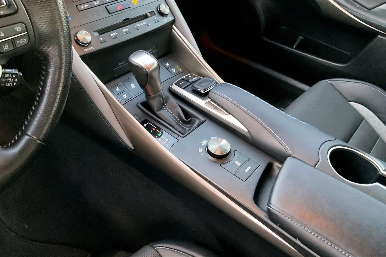 Used 2020 Lexus IS 300 F Sport w/ Blackline Edition AWD/4WD image 14