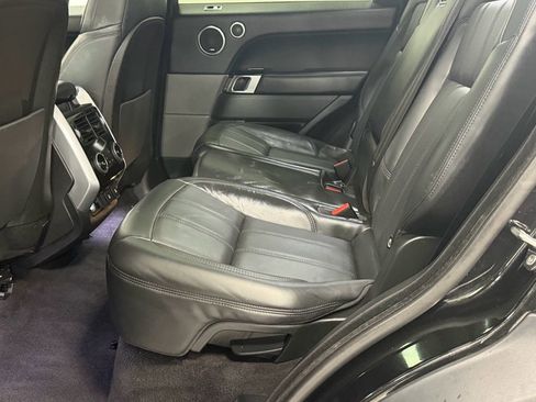Used 2019 Land Rover Range Rover Sport HSE image 25