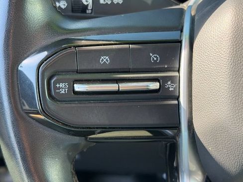 Used 2024 Chevrolet Colorado ZR2 w/ ZR2 Bison Edition AWD/4WD image 31