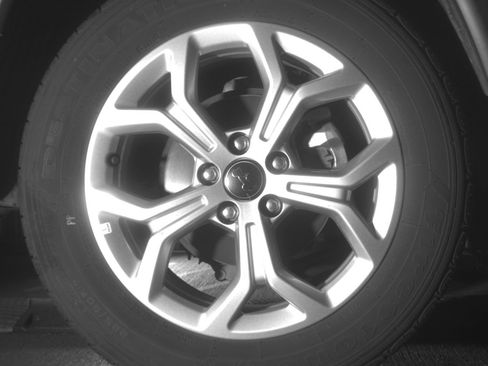 Used 2025 Jeep Compass Latitude image 15