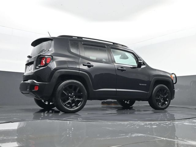 Used 2016 Jeep Renegade Latitude AWD/4WD image 23