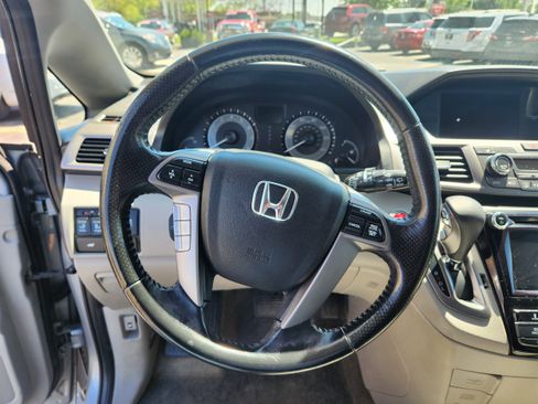Used 2016 Honda Odyssey EX-L image 7