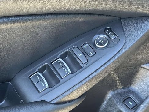 Used 2022 Honda Accord Sport image 16