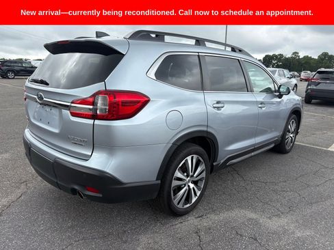 Used 2022 Subaru Ascent Limited AWD/4WD image 3