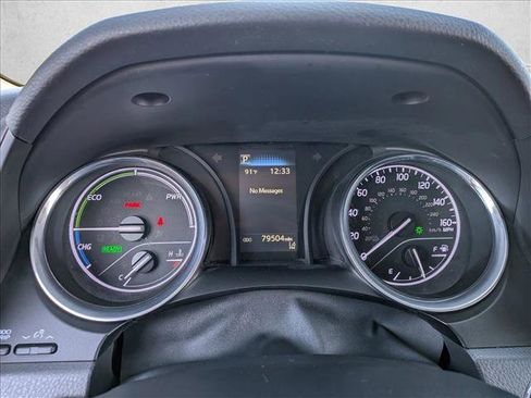 Used 2020 Toyota Camry LE image 10